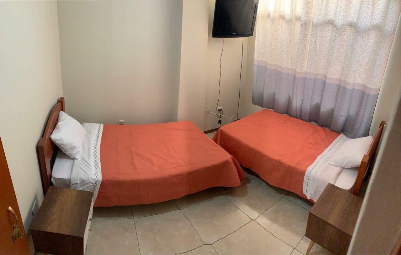 Bed and Breakfast Chaglla Airport Callao Екстер'єр фото