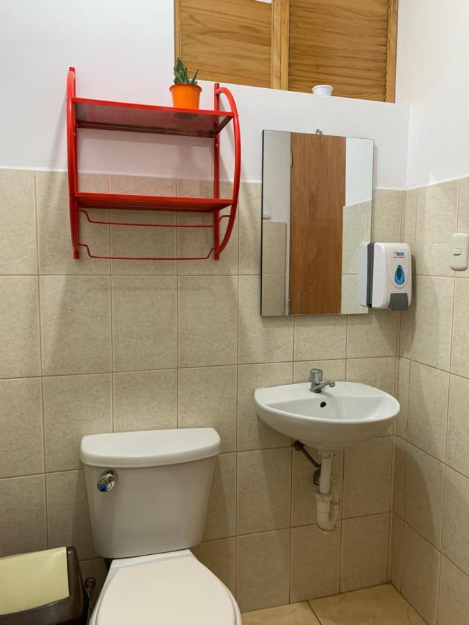 Bed and Breakfast Chaglla Airport Callao Екстер'єр фото